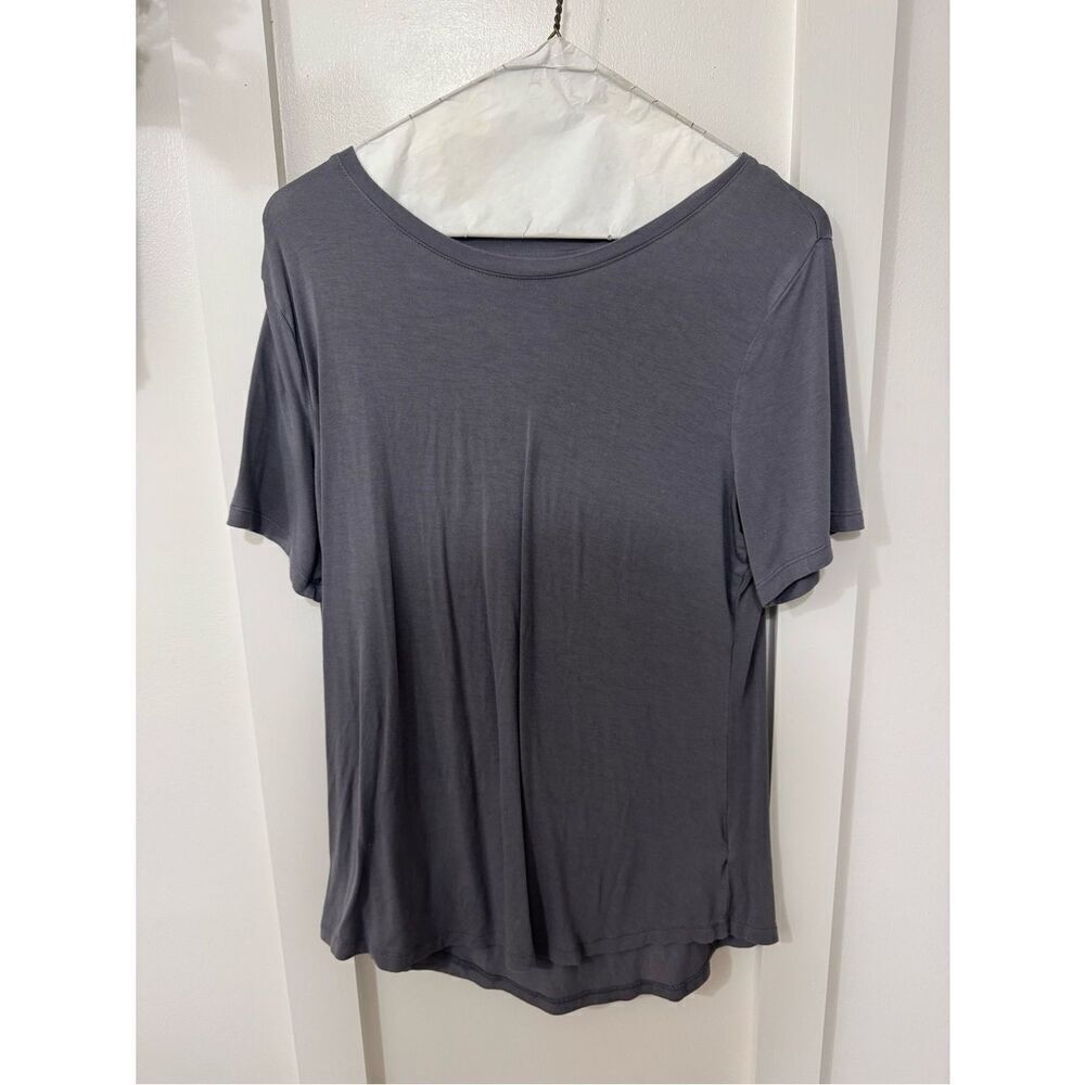 Old Navy Gray Short-Sleeve Tee - Crew Neck